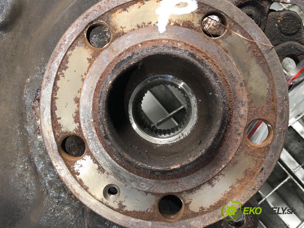 SKODA RAPID (NH3, NK3, NK6) 2012 - 2022    1.6 TDI 66 kW [90 KM] olej napędowy 2013 - 2015  náboj pravy predný