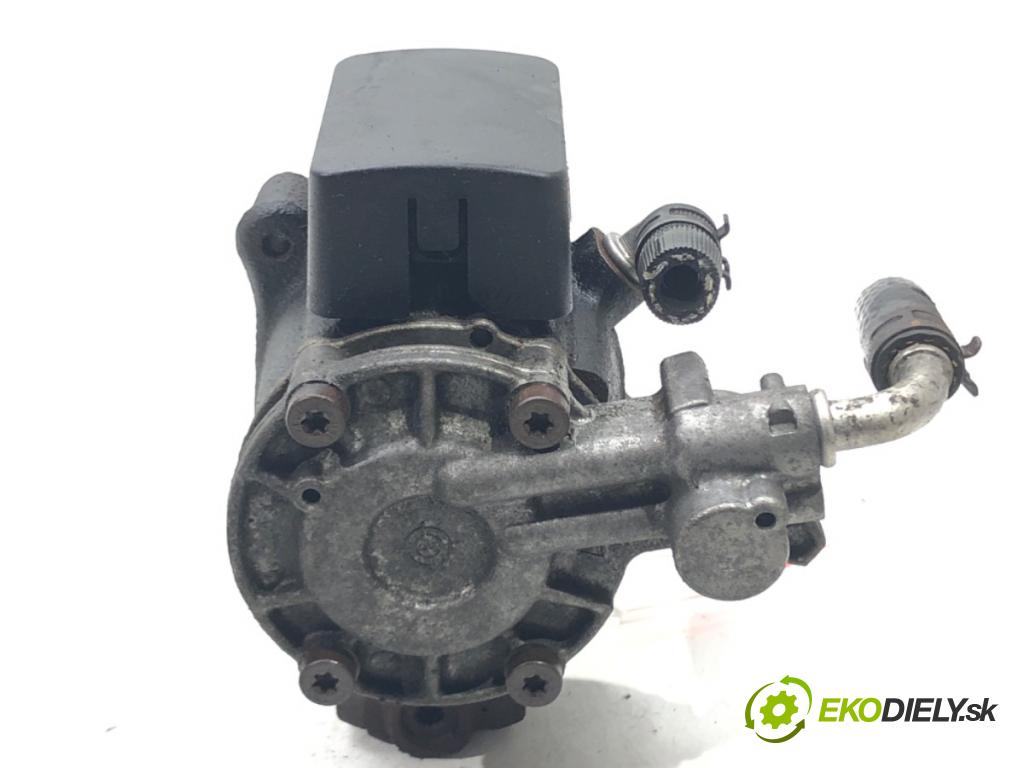 SKODA RAPID (NH3, NK3, NK6) 2012 - 2022    1.6 TDI 66 kW [90 KM] olej napędowy 2013 - 2015  Pumpa vstrekovacia 03L130755AL (Vstrekovacie čerpadlá)