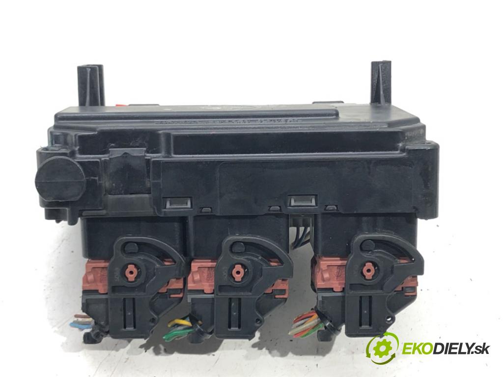 CITROEN C4 I (LC_) 2004 - 2014    1.6 HDi 66 kW [90 KM] olej napędowy 2004 - 2011  Modul BSM BSM-L06-00 (Ostatné)