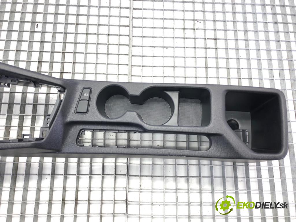 HYUNDAI i20 II (GB, IB) 2014 - 2022    1.2 61 kW [83 KM] benzyna 2014 - 2022  Tunel stredový 84610-C8010 (Stredový tunel / panel)