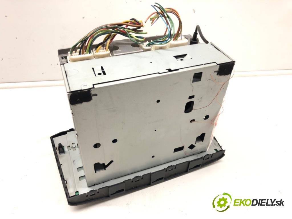 TOYOTA AVENSIS Kombi (_T25_) 2003 - 2008    2.0 D-4D (ADT250_) 93 kW [126 KM] olej napędowy 20  RADIO 86120-05120 (Audio zariadenia)