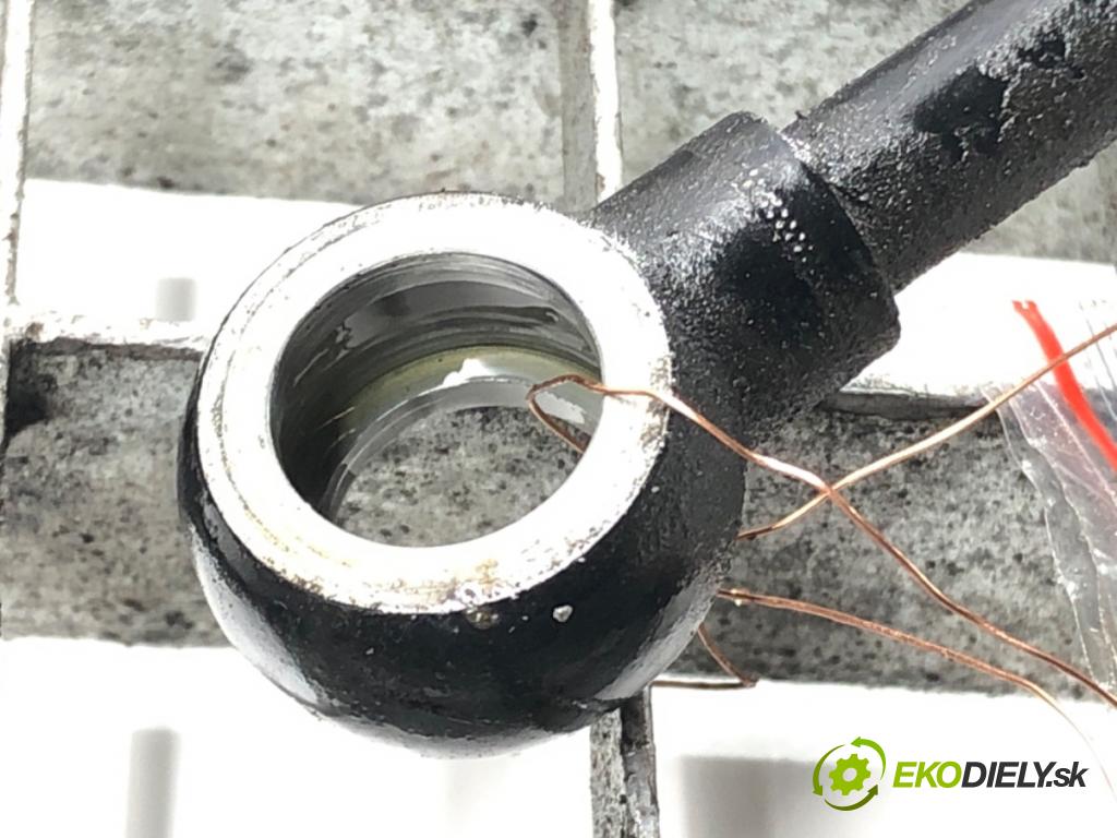 AUDI A6 C4 (4A2) 1994 - 1997    2.6 quattro 110 kW [150 KM] benzyna 1994 - 1997  hadica servočerpadlo  (Rúrky, hadice servočerpadla)