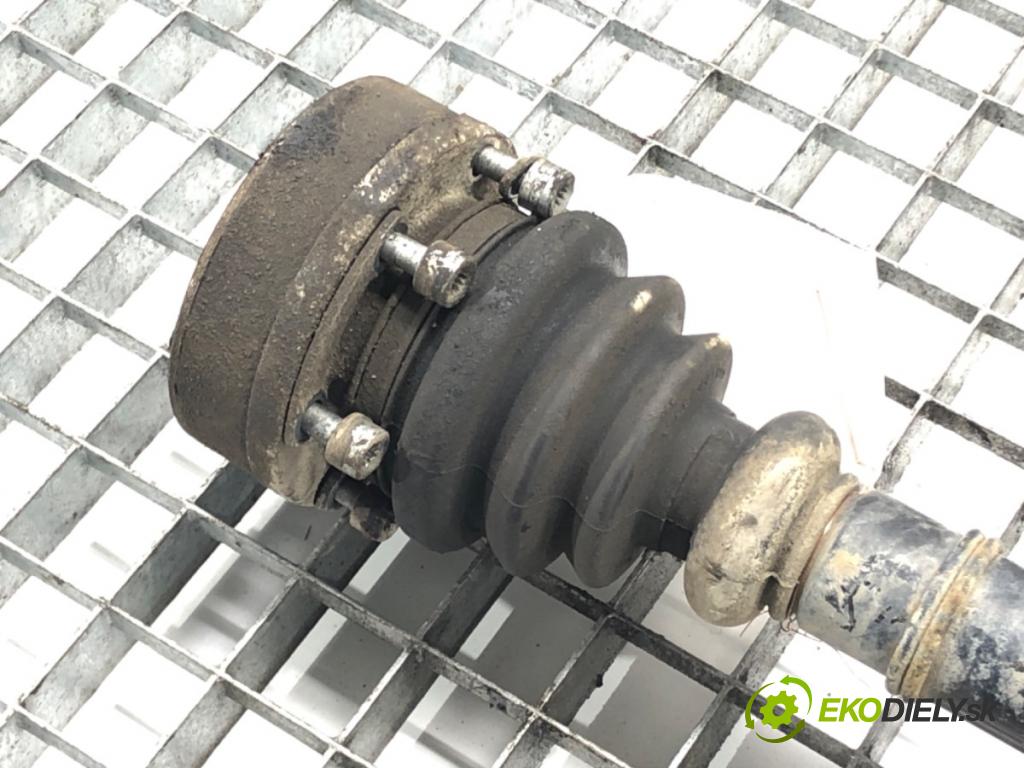 AUDI A6 C4 sedan 1996 110 kW 2.6 quattro 2598 Poloos pravy predný 4A0407272D