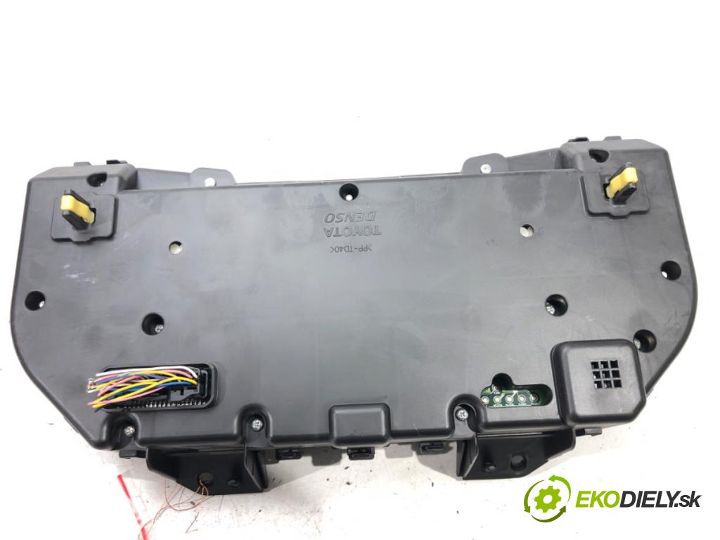 TOYOTA AVENSIS Kombi (_T27_) 2009 - 2018    2.0 D-4D (ADT270_) 93 kW [126 KM] olej napędowy 20  Prístrojovka 83800-05K20 (Prístrojové dosky, displeje)