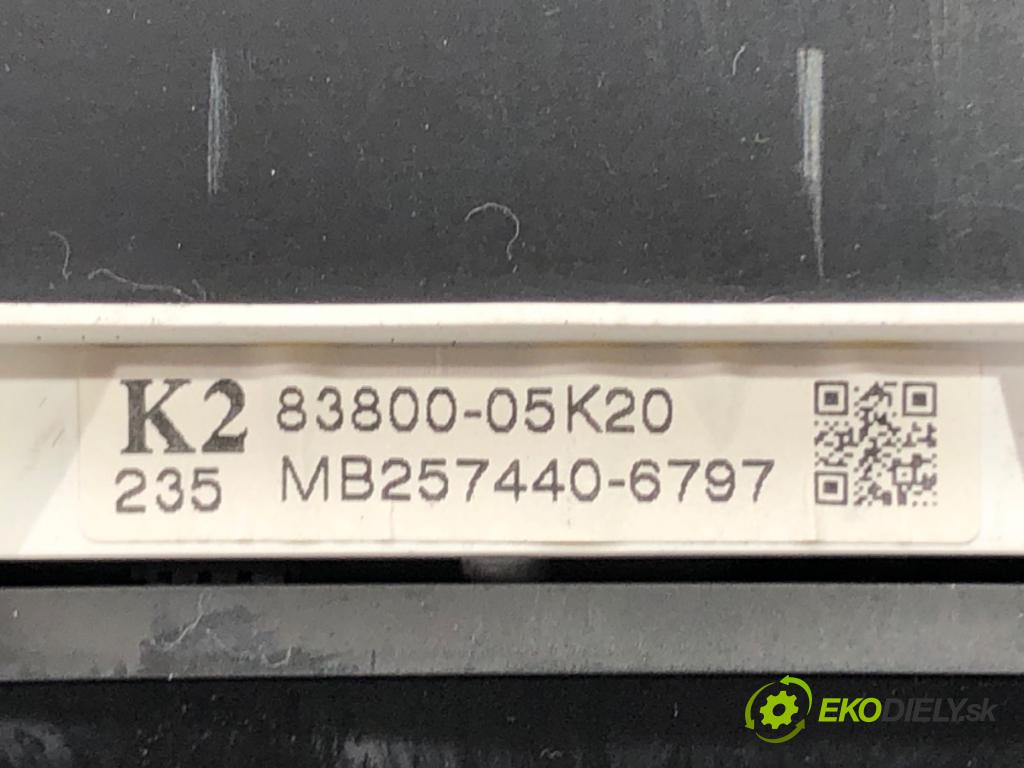 TOYOTA AVENSIS Kombi (_T27_) 2009 - 2018    2.0 D-4D (ADT270_) 93 kW [126 KM] olej napędowy 20  Prístrojovka 83800-05K20 (Prístrojové dosky, displeje)