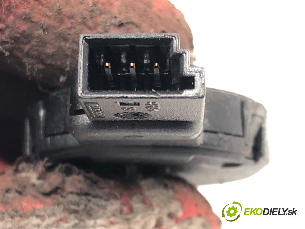 TOYOTA AVENSIS Kombi (_T27_) 2009 - 2018    2.0 D-4D (ADT270_) 93 kW [126 KM] olej napędowy 20  Snímač dažďa 89941-05030 (Snímače dažďa)