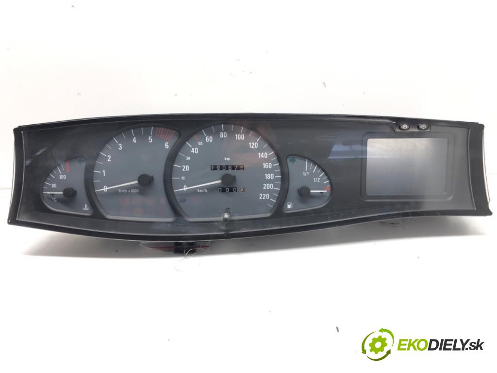 OPEL OMEGA B Kombi (V94) 1994 - 2003    2.2 DTI 16V (F35, M35, P35) 88 kW [120 KM] olej na  Prístrojovka 09228420 (Prístrojové dosky, displeje)