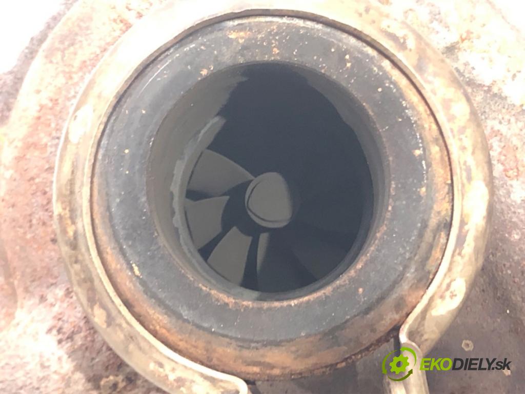 FORD FOCUS III Turnier 2010 - 2022    2.0 TDCi 103 kW [140 KM] olej napędowy 2010 - 2022  Turbodúchadlo,turbo 9677063780 (Turbodúchadlá (kompletné))