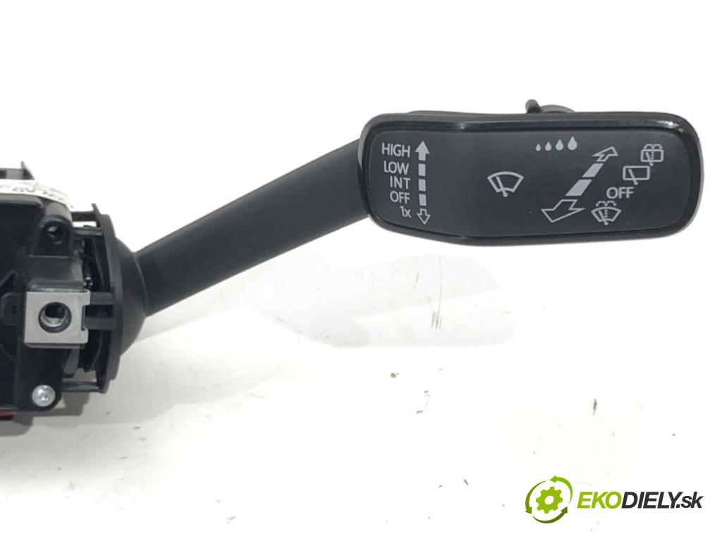 SKODA FABIA III Kombi (NJ5) 2014 - 2022    1.0 44 kW [60 KM] benzyna 2014 - 2022  Prepínač kombinovaný 2Q0953521AG (Prepínače, spínače, tlačidlá a ovládače kúrenia)