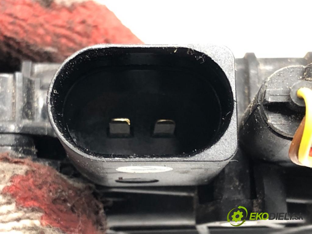 BMW 7 (F01, F02, F03, F04) 2008 - 2015    750 i, Li 300 kW [408 KM] benzyna 2008 - 2012  zámok dveře pravý přední část 7185692