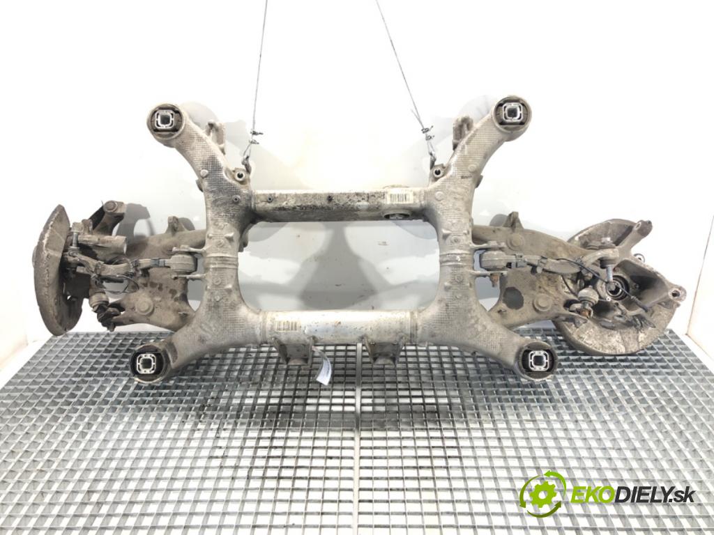 BMW 7 (F01, F02, F03, F04) 2008 - 2015    750 i, Li 300 kW [408 KM] benzyna 2008 - 2012  výztuha zadní část