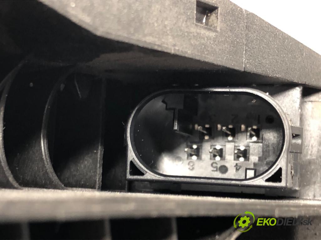 BMW 7 (F01, F02, F03, F04) 2008 - 2015    750 i, Li 300 kW [408 KM] benzyna 2008 - 2012  Potenciometer plynového pedálu 6789998 (Pedále)