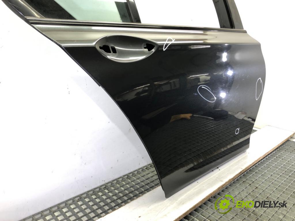BMW F01 sedan 2010 300 kW 750 i, Li 4395 dveře pravý zadní část