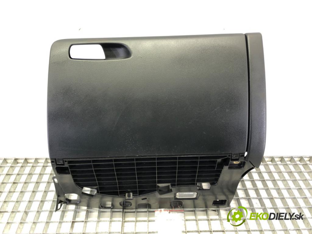 AUDI A5 Sportback (8TA) 2007 - 2017    2.0 TDI 105 kW [143 KM] olej napędowy 2009 - 2017  Priehradka, kastlík spolujazdca  (Priehradky, kastlíky)