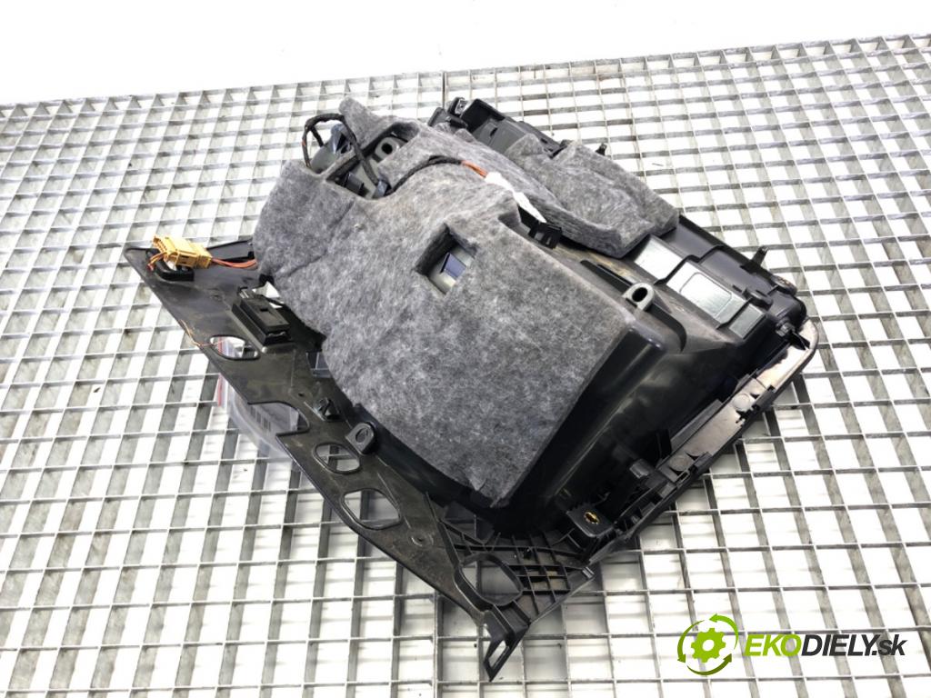 AUDI A5 Sportback (8TA) 2007 - 2017    2.0 TDI 105 kW [143 KM] olej napędowy 2009 - 2017  Priehradka, kastlík spolujazdca  (Priehradky, kastlíky)