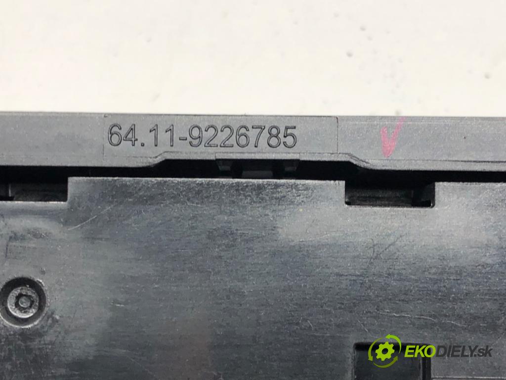 BMW 4 coupe (F32, F82) 2013 - 2022    428 i 180 kW [245 KM] benzyna 2013 - 2017  Panel ovládania kúrenia 9226785 (Prepínače, spínače, tlačidlá a ovládače kúrenia)