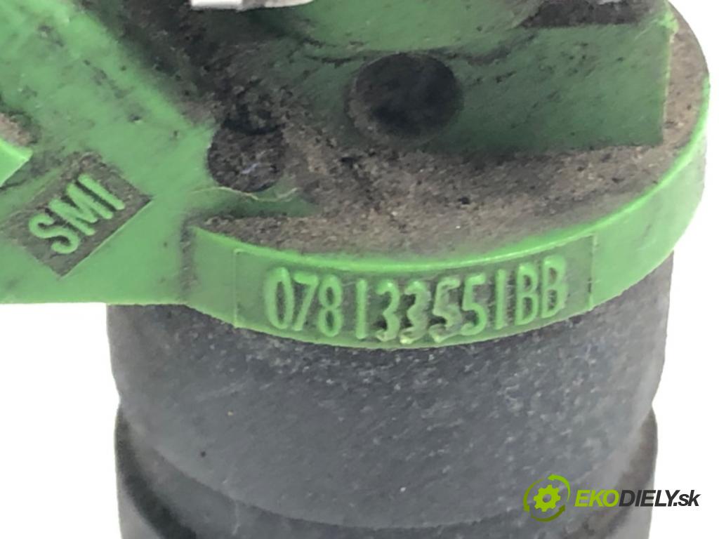 AUDI A6 C5 Avant (4B5) 1997 - 2005    2.4 125 kW [170 KM] benzyna 2001 - 2005  Lišta vstrekovacia 078133551BB (Vstrekovacie lišty)