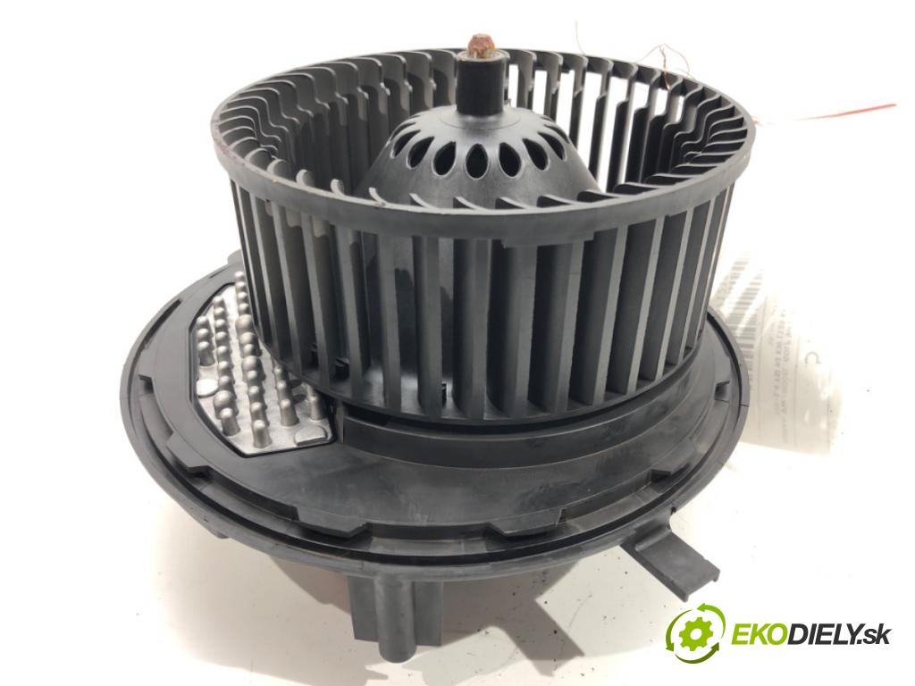 VW GOLF VII (5G1, BQ1, BE1, BE2) 2012 - 2022    1.4 TSI 92 kW [125 KM] benzyna 2014 - 2022  ventilátor kúrenia 5Q0907521C 3135102369