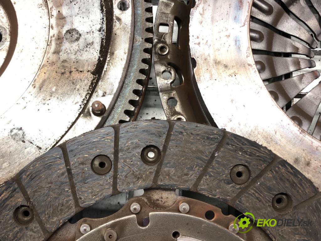 VW GOLF VII (5G1, BQ1, BE1, BE2) 2012 - 2022    1.4 TSI 92 kW [125 KM] benzyna 2014 - 2022  Spojková sada (bez ložiska) 04E141026B 03C141031D (Kompletné sady (bez ložiska))