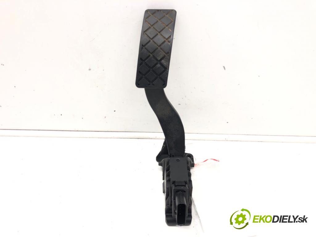 VW GOLF VII (5G1, BQ1, BE1, BE2) 2012 - 2022    1.4 TSI 92 kW [125 KM] benzyna 2014 - 2022  Potenciometer plynového pedálu 5Q1723503H (Pedále)