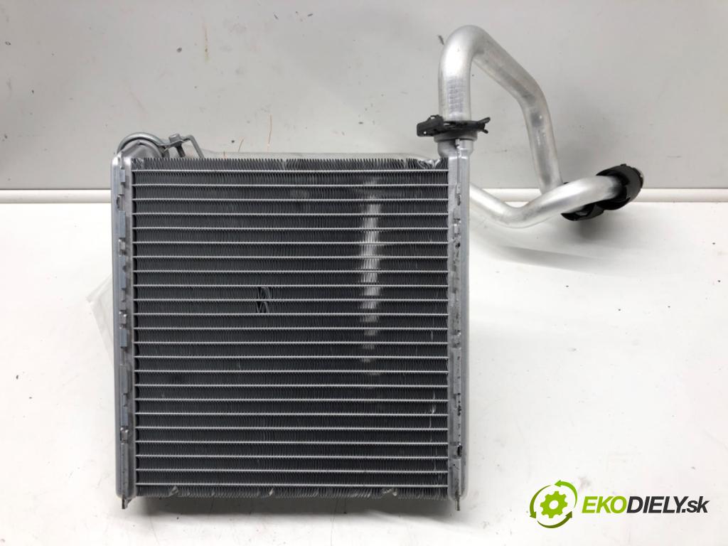 VW GOLF VII (5G1, BQ1, BE1, BE2) 2012 - 2022    1.4 TSI 92 kW [125 KM] benzyna 2014 - 2022  Výhrevné teleso, radiátor kúrenia 5Q0819031 (Radiátory kúrenia)