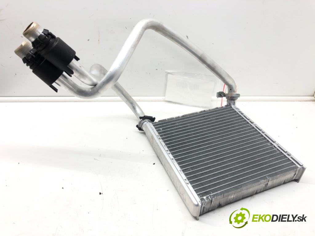 VW GOLF VII (5G1, BQ1, BE1, BE2) 2012 - 2022    1.4 TSI 92 kW [125 KM] benzyna 2014 - 2022  Výhrevné teleso, radiátor kúrenia 5Q0819031 (Radiátory kúrenia)