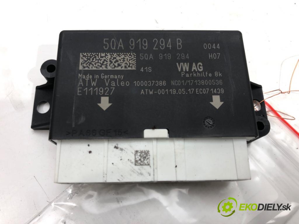 VW GOLF VII (5G1, BQ1, BE1, BE2) 2012 - 2022    1.4 TSI 92 kW [125 KM] benzyna 2014 - 2022  Modul PDC 50A919294B (Ostatné)