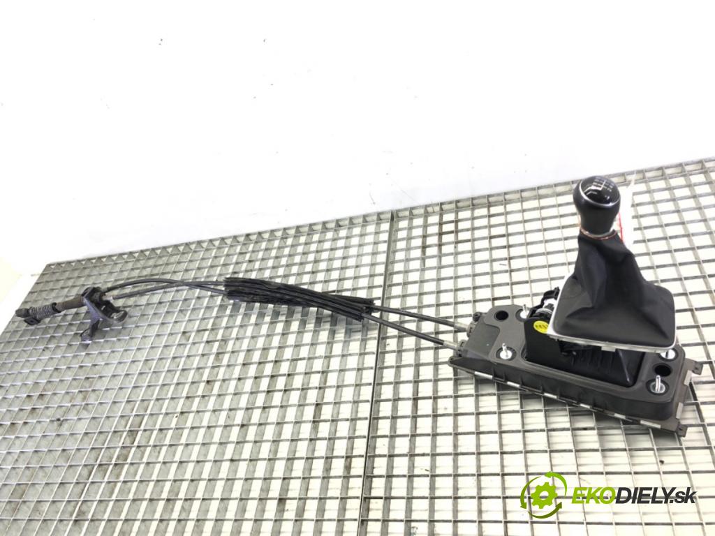 VW GOLF VII (5G1, BQ1, BE1, BE2) 2012 - 2022    1.4 TSI 92 kW [125 KM] benzyna 2014 - 2022  Kulisa 5Q0711049AN (Rýchlostné páky / kulisy)