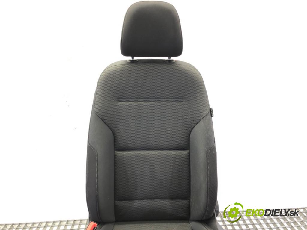 VW GOLF VII (5G1, BQ1, BE1, BE2) 2012 - 2022    1.4 TSI 92 kW [125 KM] benzyna 2014 - 2022  Sedadlo ľavy predný