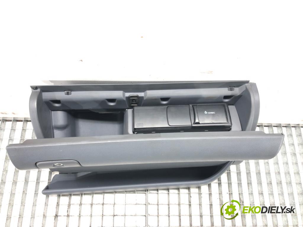 SEAT TOLEDO II (1M2) 1998 - 2006    1.9 TDI 66 kW [90 KM] olej napędowy 1999 - 2004  Priehradka, kastlík spolujazdca  (Priehradky, kastlíky)