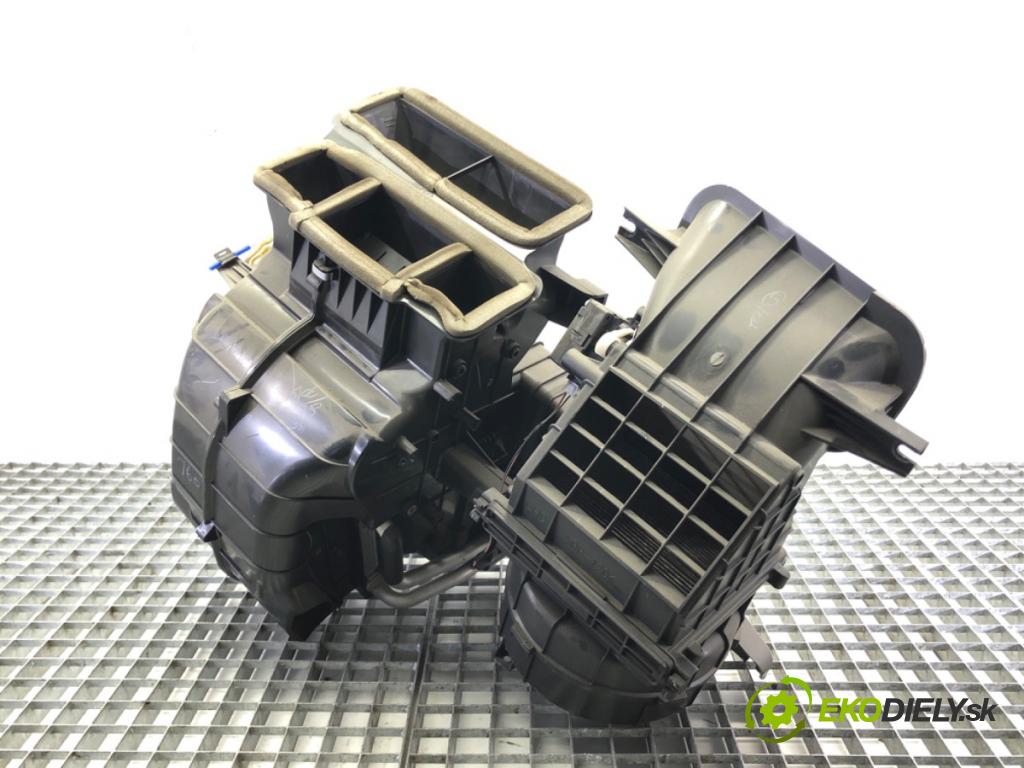 HYUNDAI i10 I (PA) 2007 - 2022    1.1 49 kW [67 KM] benzyna 2008 - 2013  Výhrevné teleso, radiátor kúrenia  (Radiátory kúrenia)