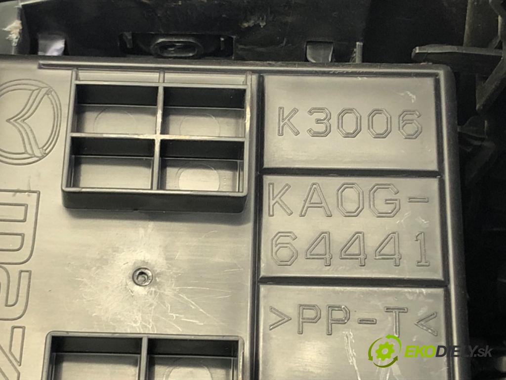 MAZDA CX-5 (KE, GH) 2011 - 2017    2.5 137 kW [186 KM] benzyna 2013 - 2017  Tunel stredový  (Stredový tunel / panel)