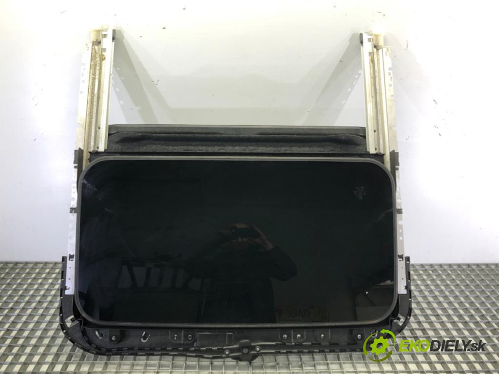 MAZDA CX-5 (KE, GH) 2011 - 2017    2.5 137 kW [186 KM] benzyna 2013 - 2017  střešní okno  (Okna karoserie)