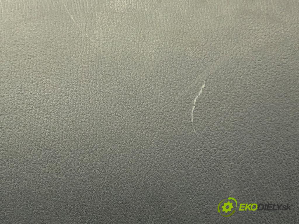 MAZDA CX-5 (KE, GH) 2011 - 2017    2.5 137 kW [186 KM] benzyna 2013 - 2017  Priehradka, kastlík spolujazdca  (Priehradky, kastlíky)