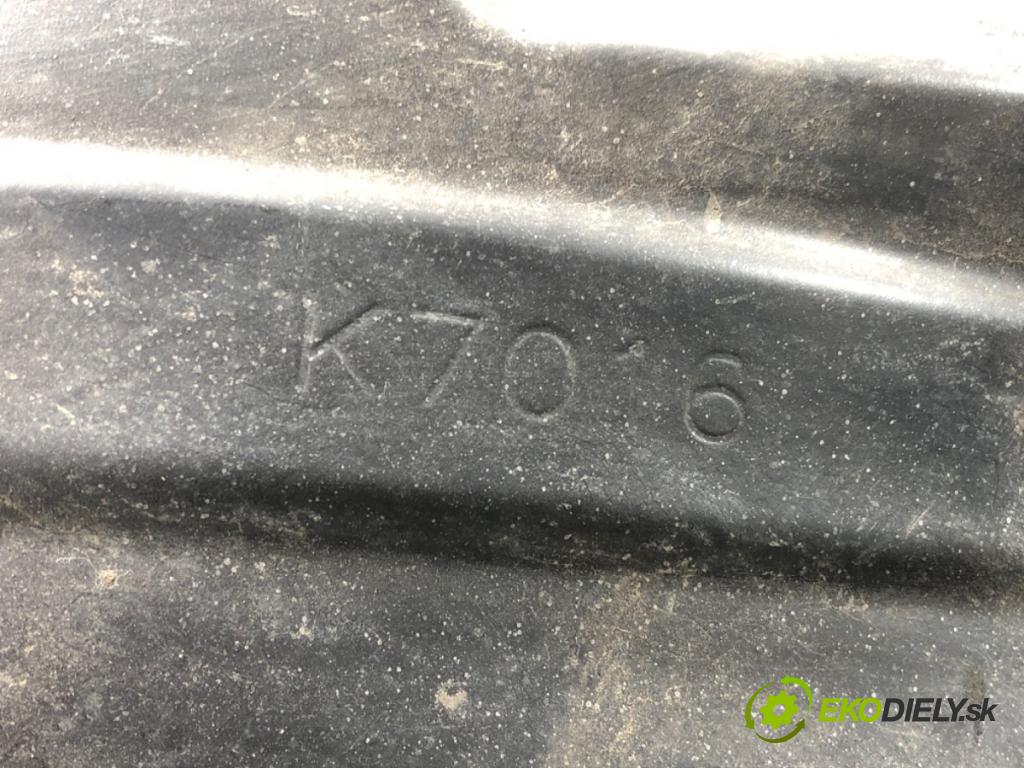 MAZDA CX-5 (KE, GH) 2011 - 2017    2.5 137 kW [186 KM] benzyna 2013 - 2017  podblatník levý přední část
