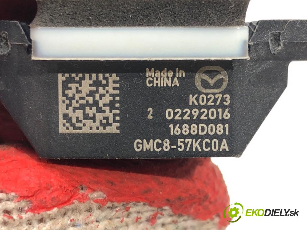 MAZDA CX-5 (KE, GH) 2011 - 2017    2.5 137 kW [186 KM] benzyna 2013 - 2017  Snímač nárazu GMC8-57KC0A (Snímače nárazu)
