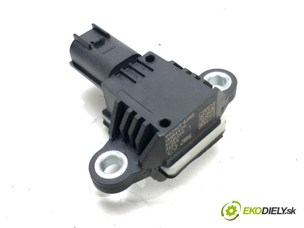 MAZDA CX-5 (KE, GH) 2011 - 2017    2.5 137 kW [186 KM] benzyna 2013 - 2017  Snímač nárazu GMC8-57KC0A (Snímače nárazu)