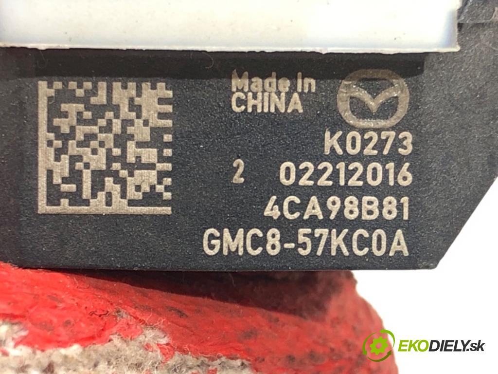 MAZDA CX-5 (KE, GH) 2011 - 2017    2.5 137 kW [186 KM] benzyna 2013 - 2017  Snímač nárazu GMC8-57KC0A (Snímače nárazu)