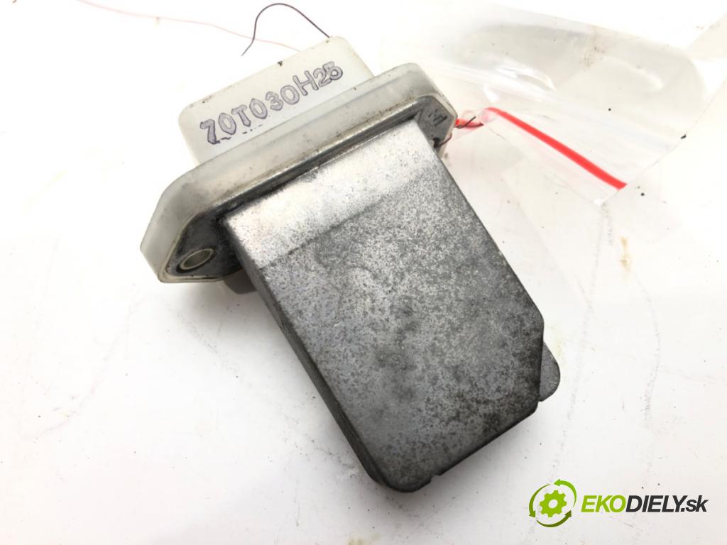 NISSAN QASHQAI / QASHQAI +2 I (J10, NJ10, JJ10E) 2006 - 2014    2.0 104 kW [141 KM] benzyna 2007 - 2013  Odpor, rezistor kúrenia vzduchu  (Odpory (rezistory) kúrenia)