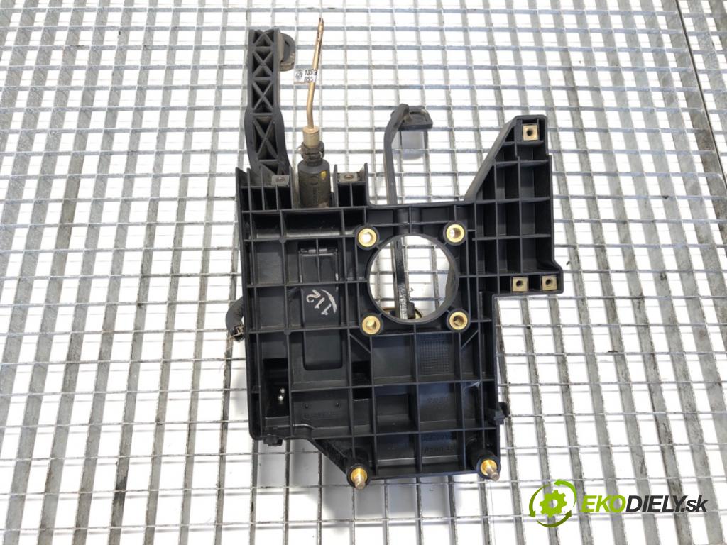 PEUGEOT BOXER Autobus (244, Z_) 2001 - 2022    2.8 HDi 94 kW [128 KM] olej napędowy 2002 - 2022  PEDÁL:  (Pedále)