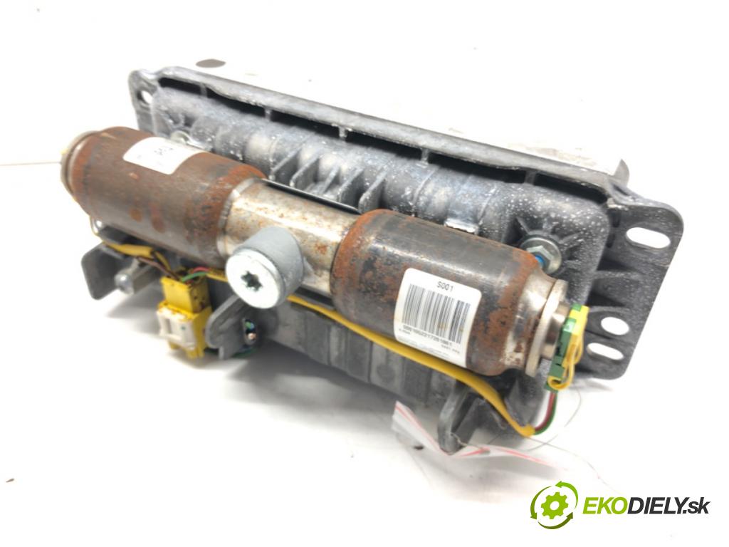 VW PASSAT B6 Variant (3C5) 2005 - 2011    2.0 TDI 103 kW [140 KM] olej napędowy 2005 - 2009  AirBag spolujazdca 3C0880204B (Airbagy)