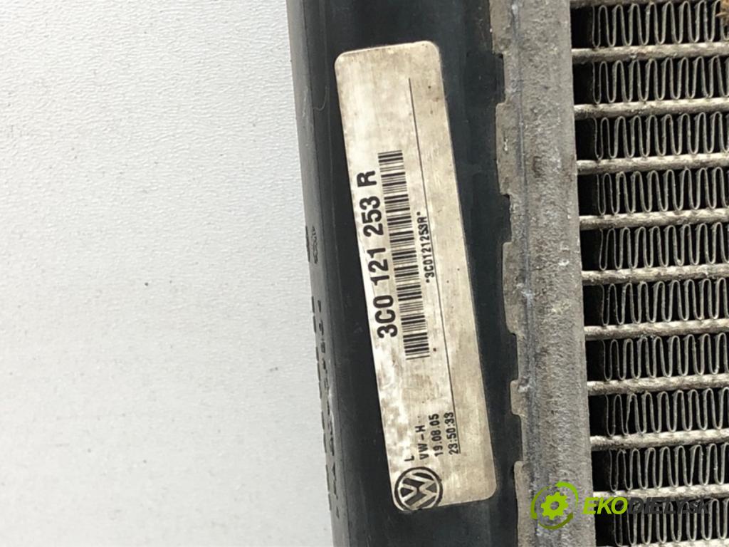 VW PASSAT B6 Variant (3C5) 2005 - 2011    2.0 TDI 103 kW [140 KM] olej napędowy 2005 - 2009  Chladič vody 3C0121253R (Chladiče vody)