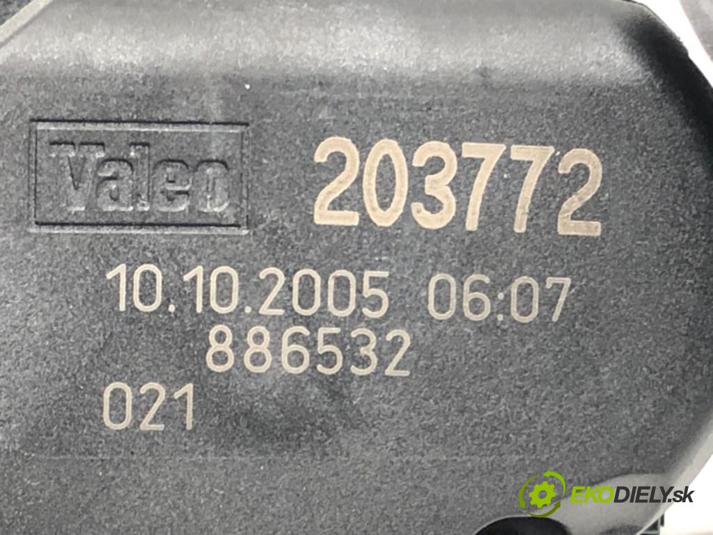 OPEL ASTRA H (A04) 2004 - 2014    1.4 (L48) 66 kW [90 KM] benzyna 2004 - 2010  Prepínač kombinovaný 13198908XE (Prepínače, spínače, tlačidlá a ovládače kúrenia)