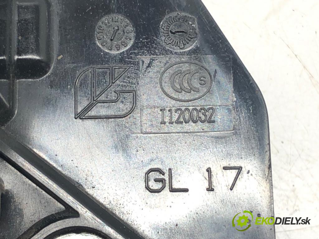 JEEP GRAND CHEROKEE III (WH, WK) 2004 - 2011    3.0 CRD 4x4 155 kW [211 KM] olej napędowy 2006 - 2  zámok dveře levý přední část