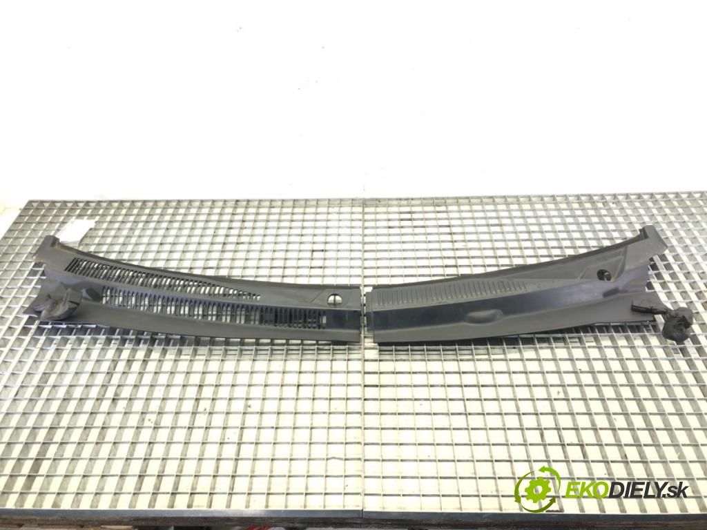 JEEP GRAND CHEROKEE III (WH, WK) 2004 - 2011    3.0 CRD 4x4 155 kW [211 KM] olej napędowy 2006 - 2  Torpédo, plast pod čelné okno  (Torpéda)