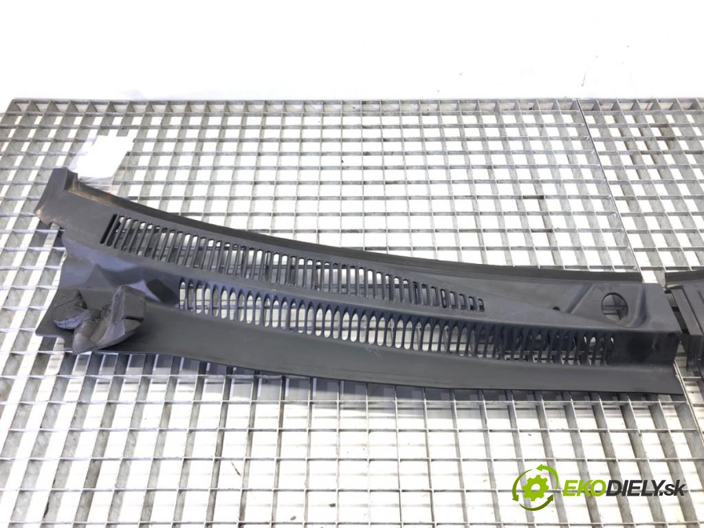 JEEP GRAND CHEROKEE III (WH, WK) 2004 - 2011    3.0 CRD 4x4 155 kW [211 KM] olej napędowy 2006 - 2  Torpédo, plast pod čelné okno  (Torpéda)