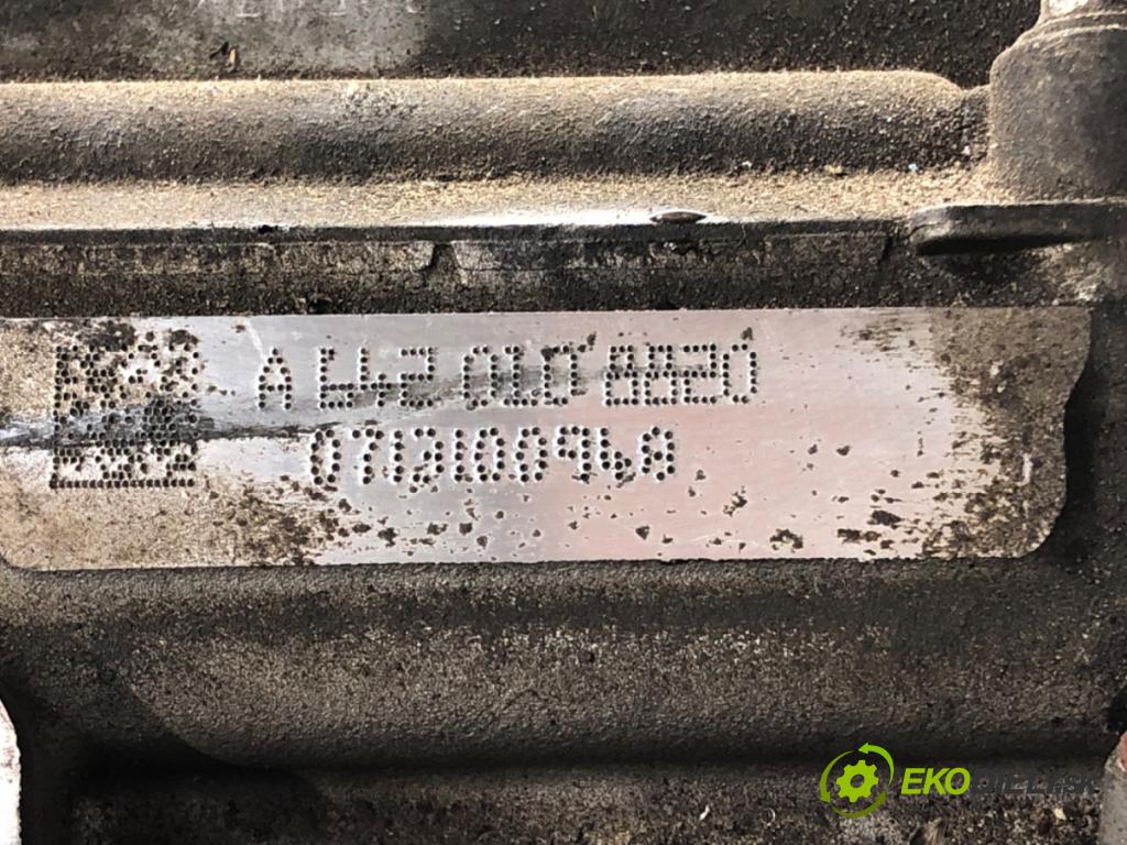 JEEP GRAND CHEROKEE III (WH, WK) 2004 - 2011    3.0 CRD 4x4 155 kW [211 KM] olej napędowy 2006 - 2  Hlava valcov A6420108820 (Hlavy valcov)