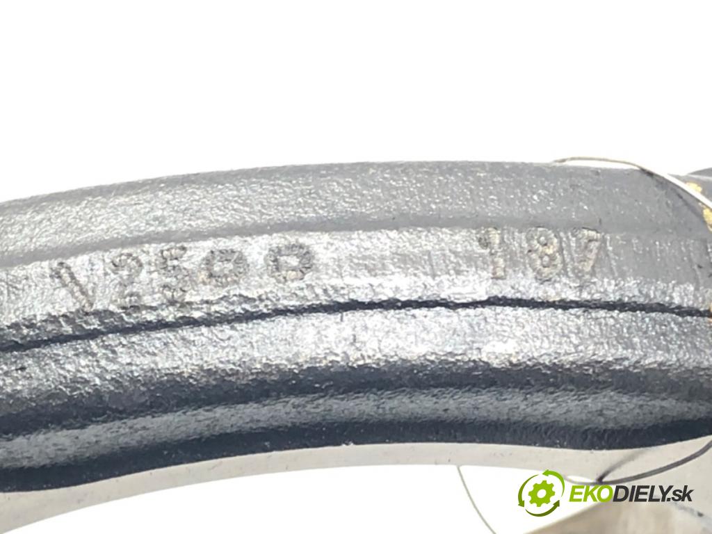 JEEP GRAND CHEROKEE III (WH, WK) 2004 - 2011    3.0 CRD 4x4 155 kW [211 KM] olej napędowy 2006 - 2  PIEST: ojnica 8340F (Piesty)