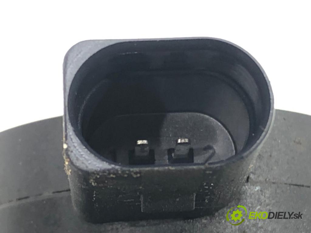 VW GOLF VI (5K1) 2008 - 2014    1.2 TSI 77 kW [105 KM] benzyna 2008 - 2012  DALŠÍ: pumpa vody  (Vodní pumpy)