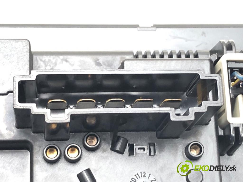 VW GOLF VI (5K1) 2008 - 2014    1.2 TSI 77 kW [105 KM] benzyna 2008 - 2012  Panel ovládania kúrenia 7N0907426AN (Prepínače, spínače, tlačidlá a ovládače kúrenia)